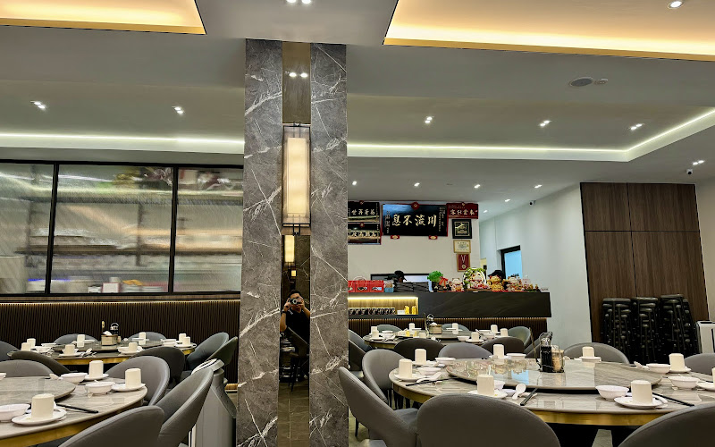 Hui Brother Restaurant (Chinese Cuisine) 輝哥中餐館huī gē zhōngcānguǎn