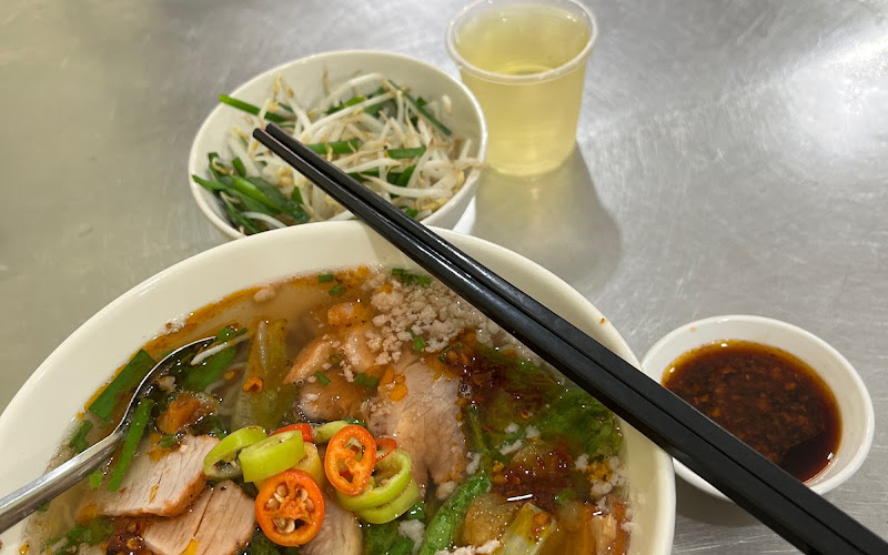 Hủ tiếu mỳ Anh Ký