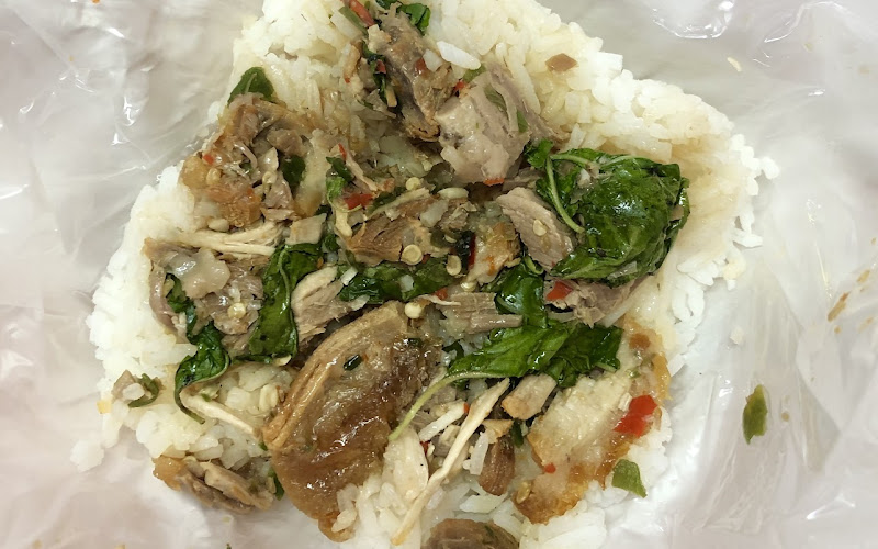 ร้านข้าวตามสั่ง ลุงศิริ Made To Order Meal