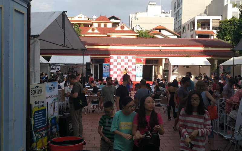 Đình làng Quảng Bá