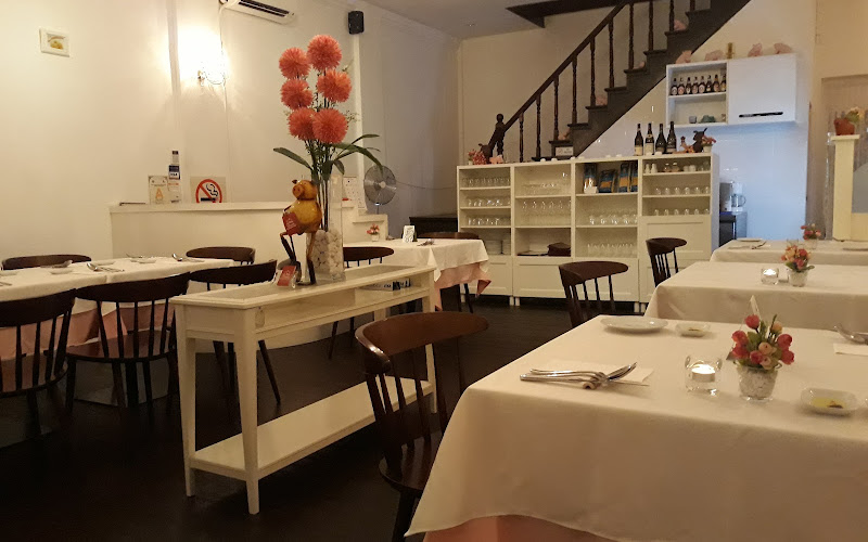 Maiale Japanese Italian Restaurant