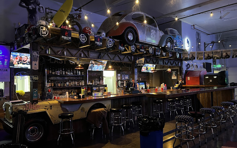 Last Call Sports Bar & Grill