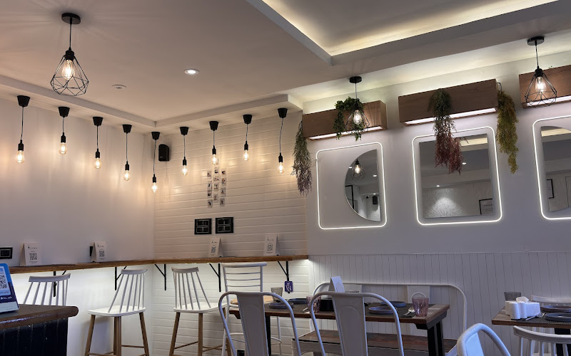 METANOIA RESTRO CAFE