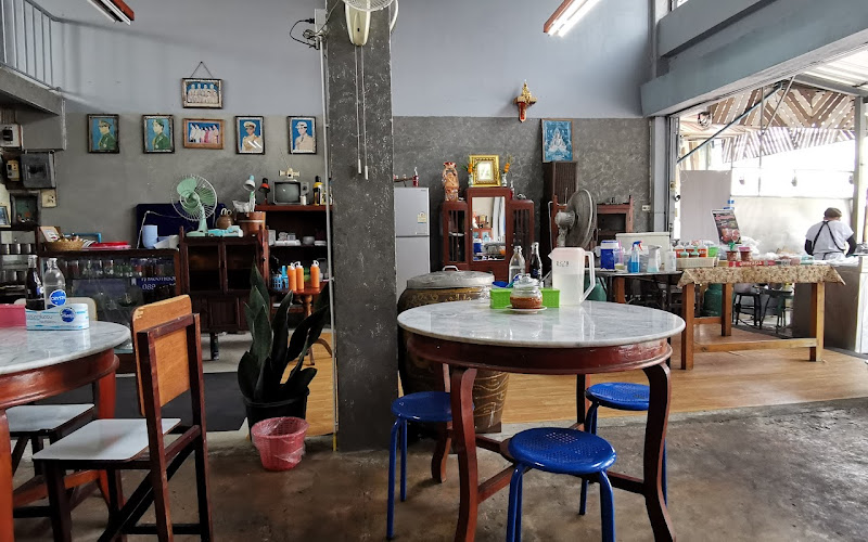 แม่สมหมาย ข้าวมันไก่ตอน