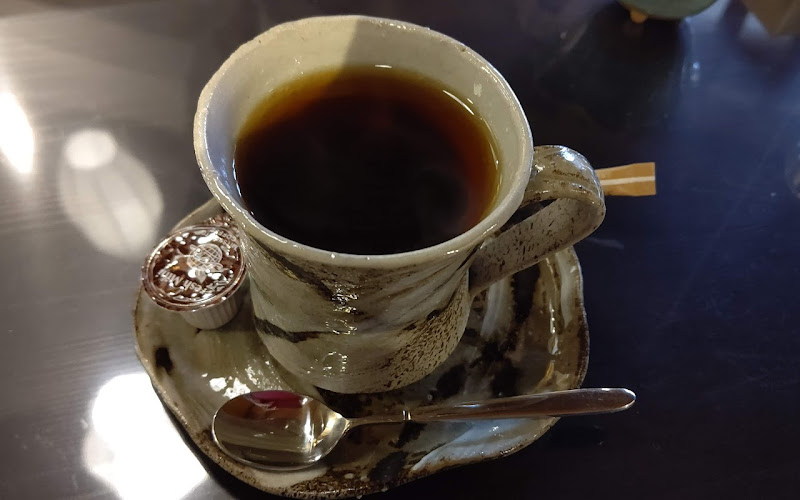 蔵和紙カフェ カクニ