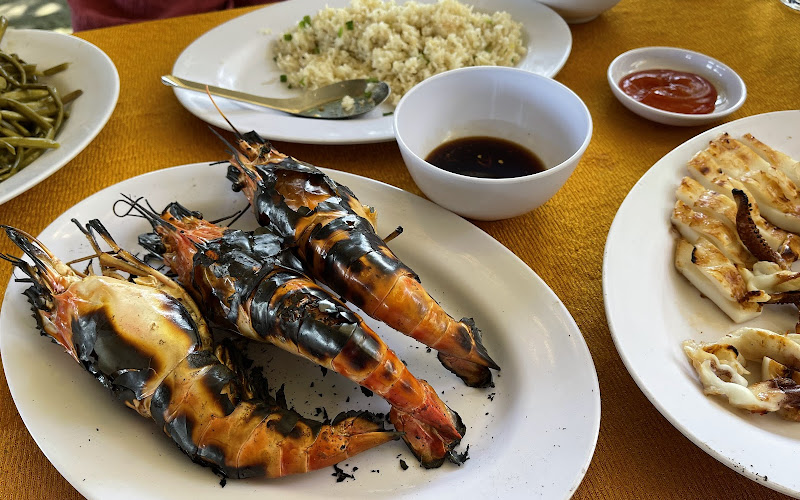 New Riverside Restaurant