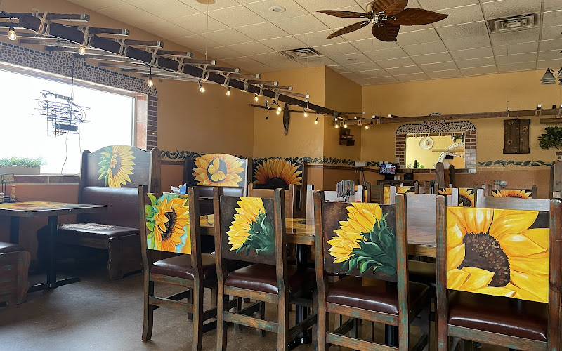 Los Girasoles