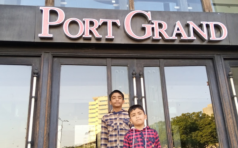 Real Indian Foods Restaurant