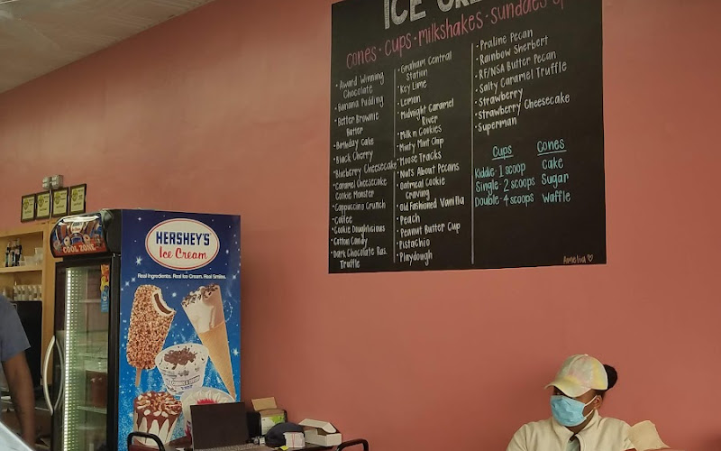 Laila's Place Bakery & Cafe