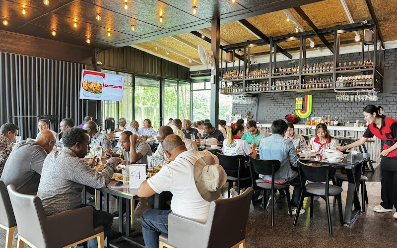 JJ&J Bistro Cafe and Bar