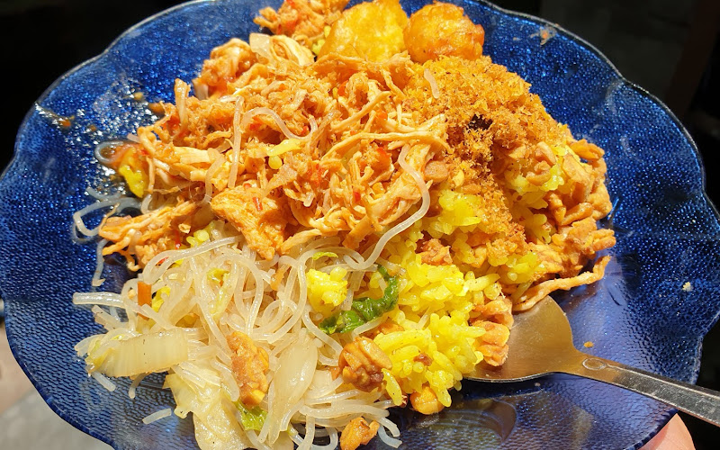 Warung Nasi Kuning Ibu Dian Fatmawati