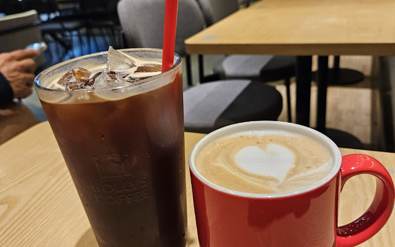 Hollys Coffee