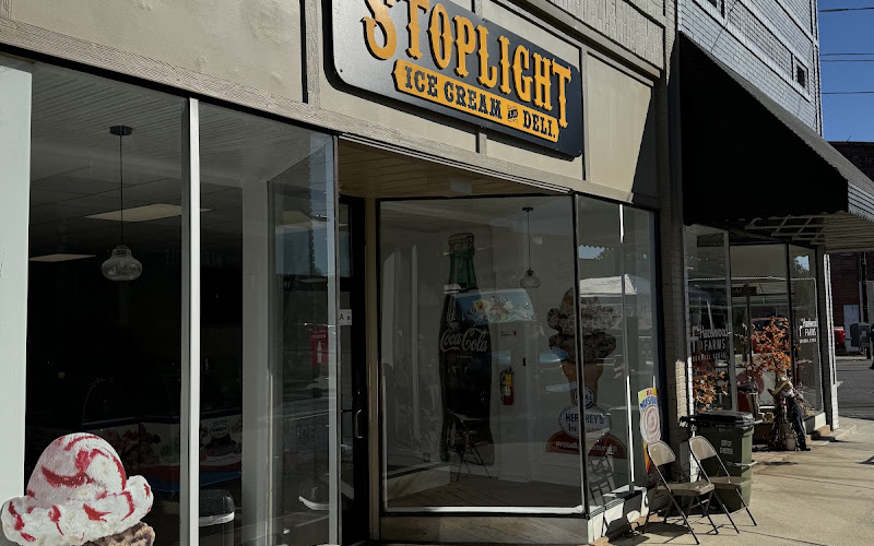 Stoplight Ice Cream & Deli