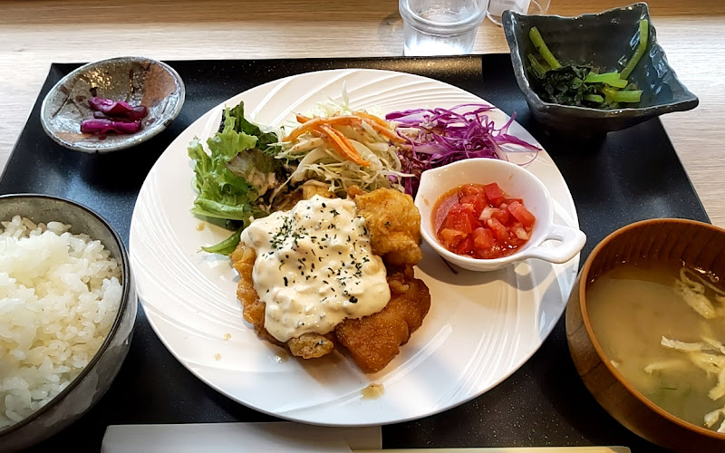 ハレノヒ食堂
