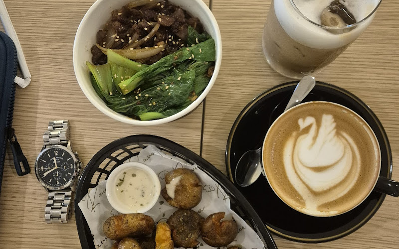 Rava Coffee & Eatery