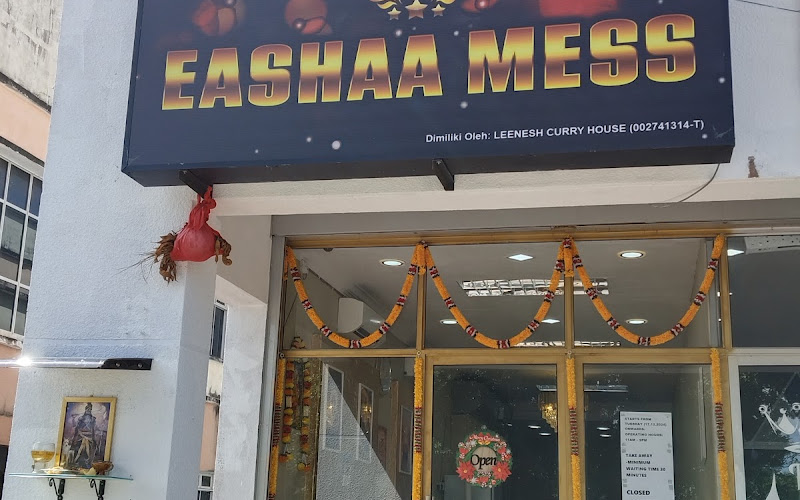 EASHAA MESS