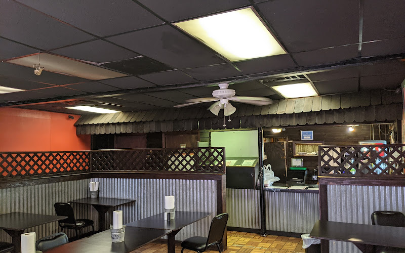 Mack's Bar-B-Que & Grill