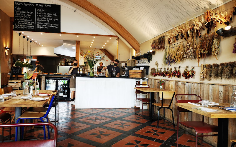 리버포드 필드 키친 - 오르가닉 레스토랑