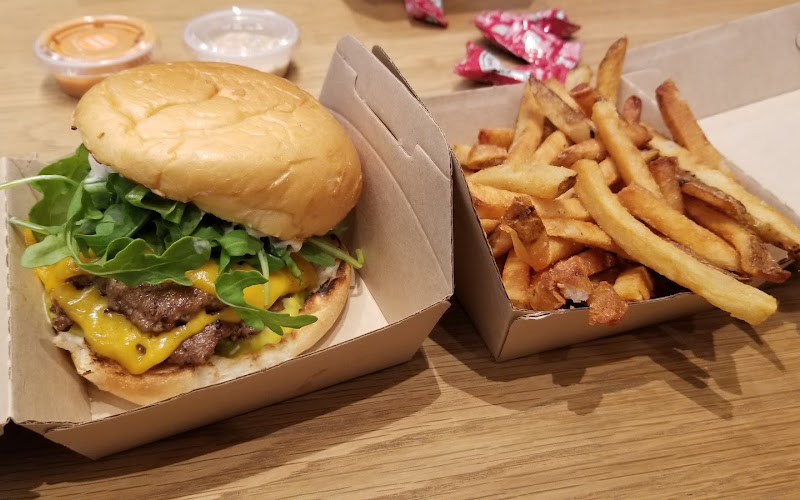 Swizzler Crispy Chicken + Smash Burgers