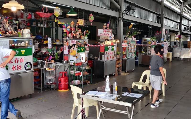 HELEN POPIAH @ Golden Gate Food Court Corner