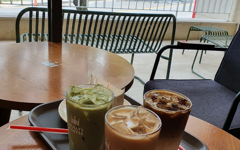 Hollys Coffee