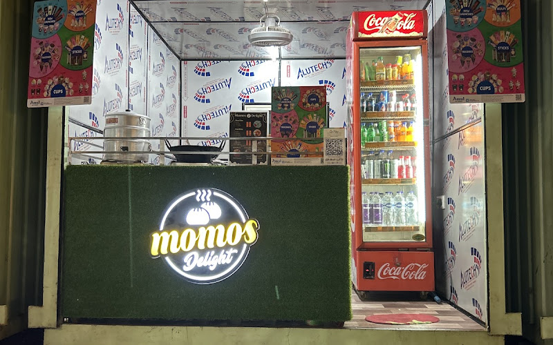 Momos Delight