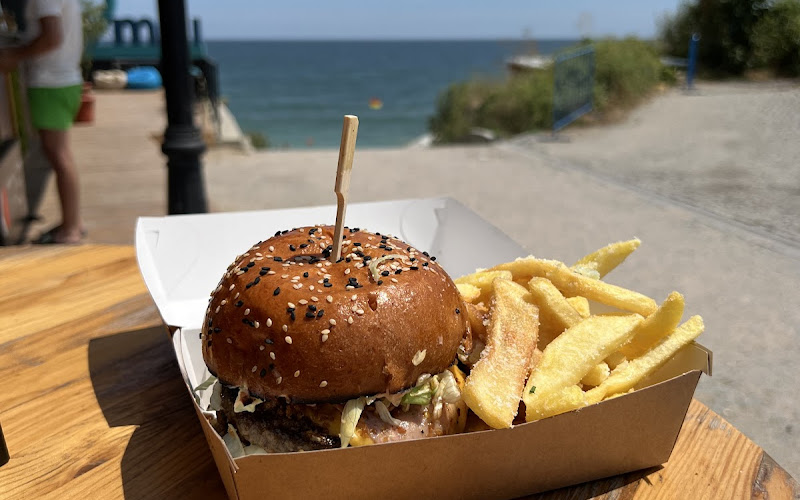 Komplet - Burger Pizza Grill