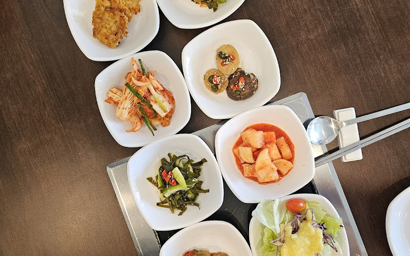 HANKOOK SIKDANG ( 한국식당 ฮันกุก ชิกตัง)
