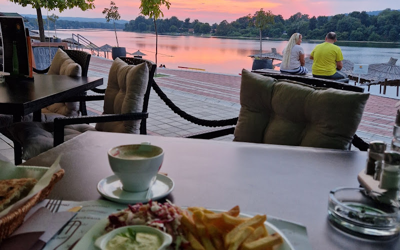 Lago D'argento restoran&gyros
