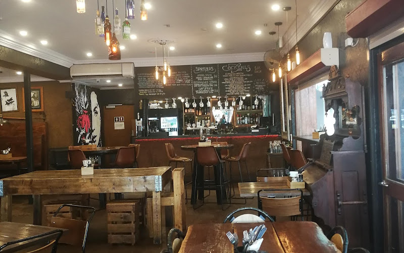 Epilogue Lounge & Rooftop Bar