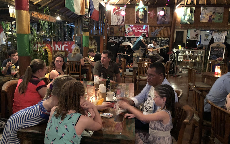 New Queen Pub & Restaurant