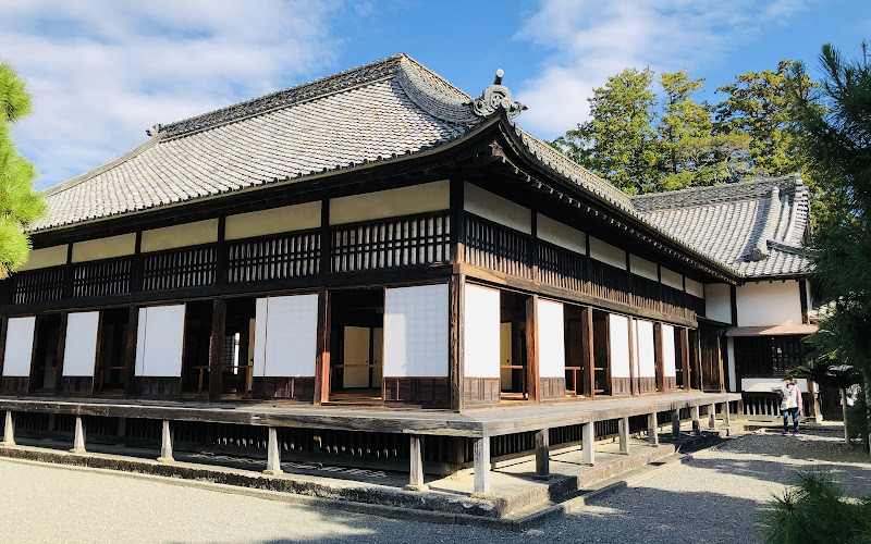 가케가와성 니노마루고텐