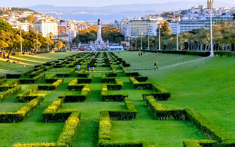 エドゥアルド VII デ・イングラテーハ公園