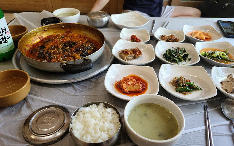 강변식당