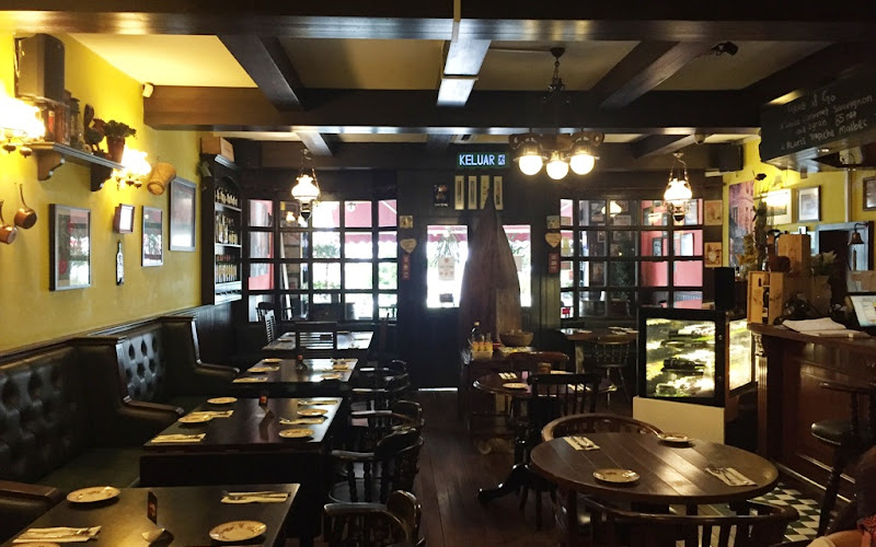 La Belle Vie Restaurant and Bar