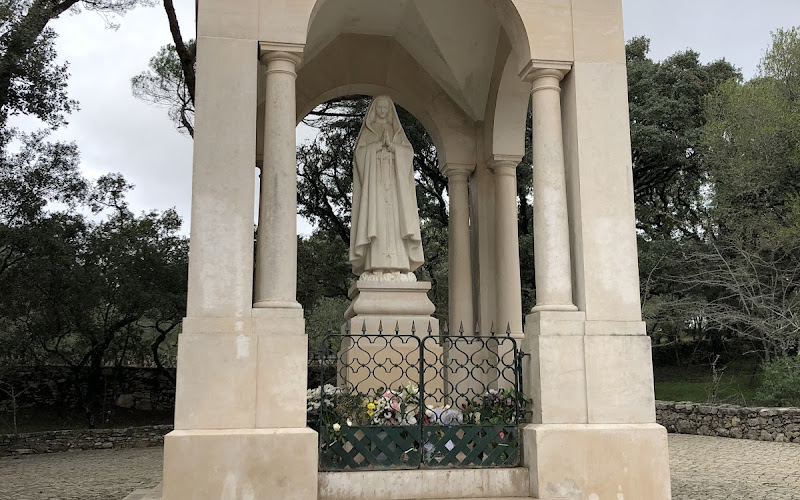 Monument to Our Lady (Valinhos)