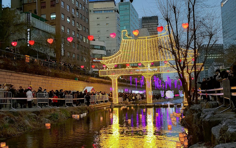 清渓広場