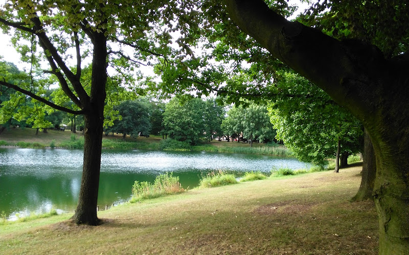 ノイエンホーフェン・パーク・ヴァイアー