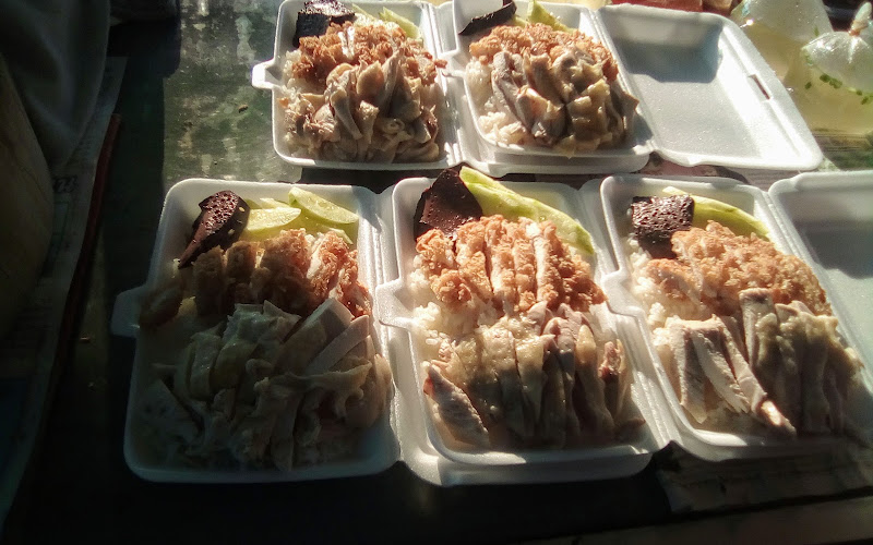 ข้าวมันไก่คลองเตย