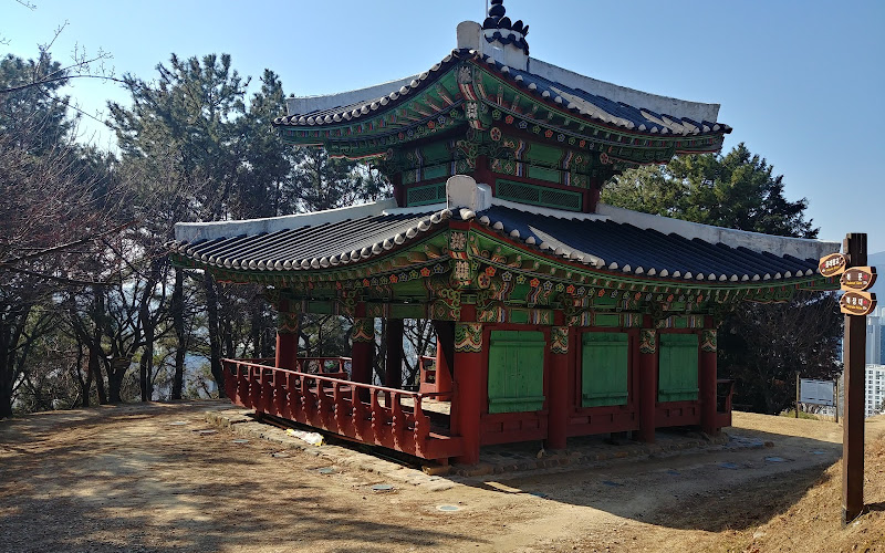 동래사적공원
