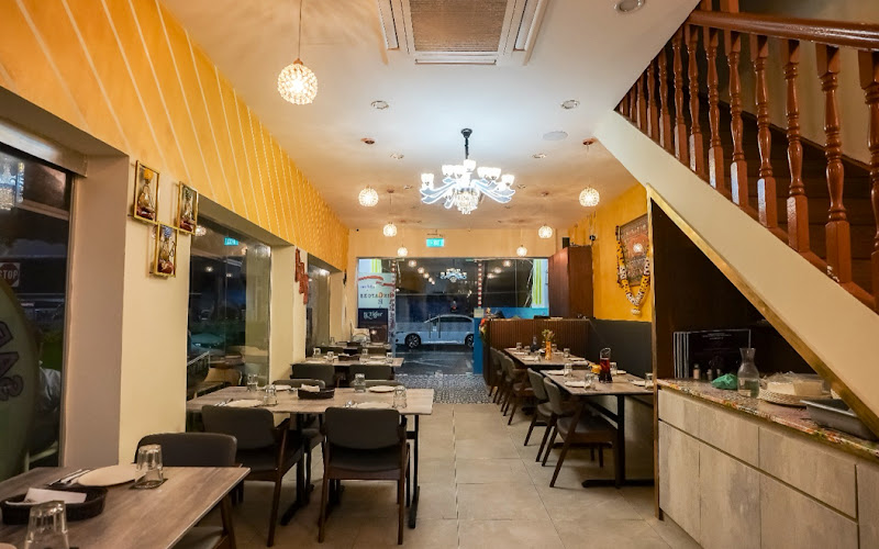 Sarigama Grand Restaurant & Bistro