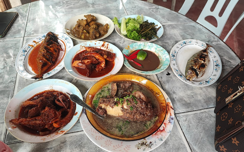 Kedai Makan Kak Zah Nasi Campur