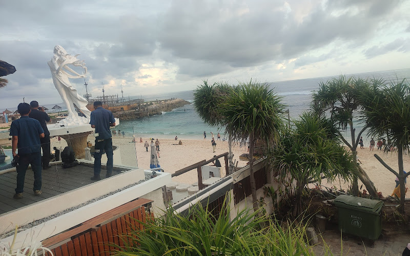 Tebing Panorama Melasti Beach (Tebing Kembar)