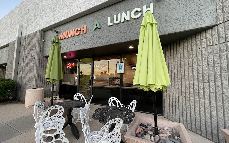 Munch A Lunch