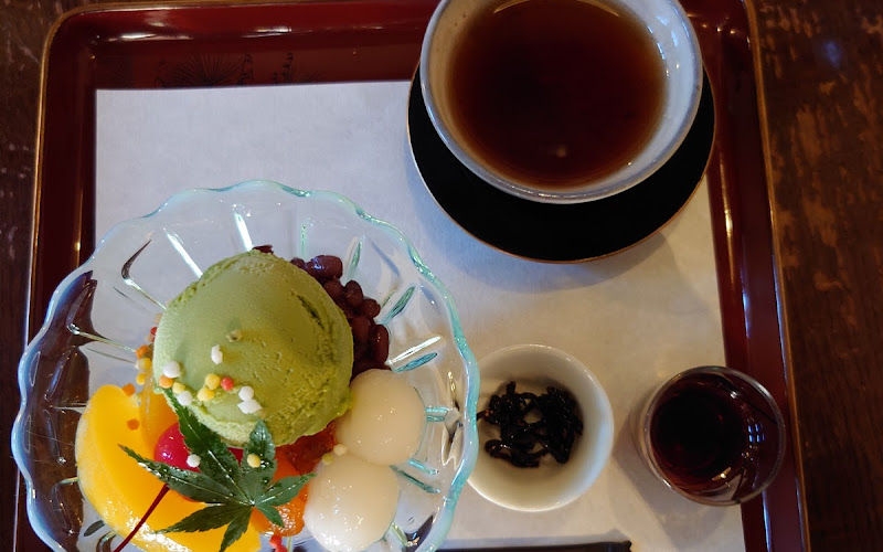 日本茶専門店 虎渓山はおと