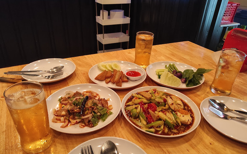 Tam Plearn Restaurant