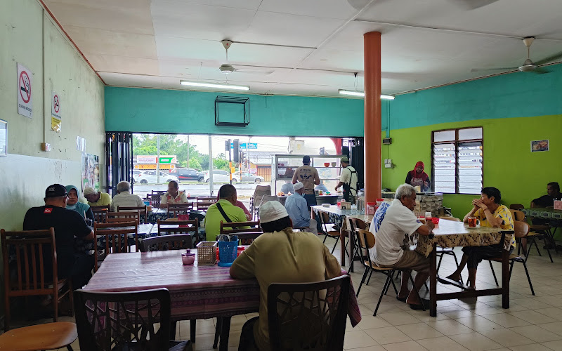 Kedai Roti Canai Kadir Dungun