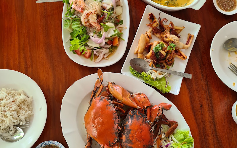 Tumsai Seafood Pranburi