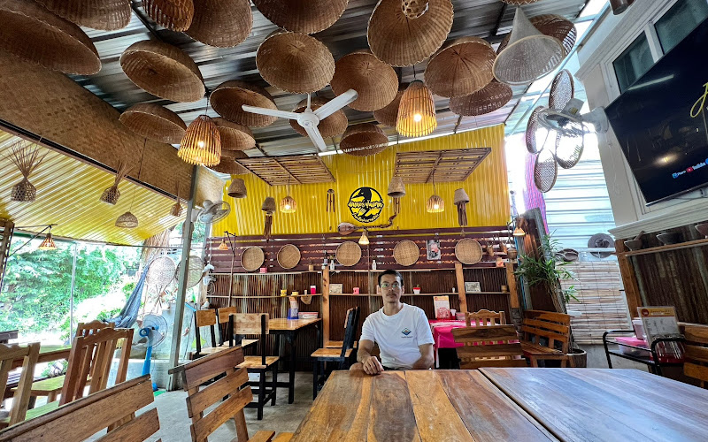 Ducker FoodHouse