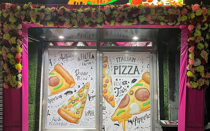 Downtown pizza